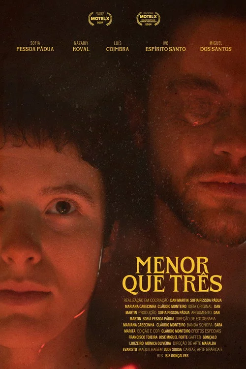 Menor que três