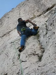 Super Crack : sur les pas de Patrick Edlinger