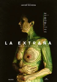 La extraña: Notas sobre el (auto) exilio