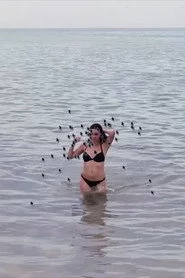 Hot Beach Babe Aims to Please