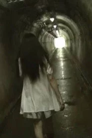 赤バット娘