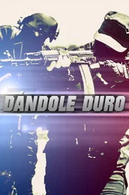 Dándole duro