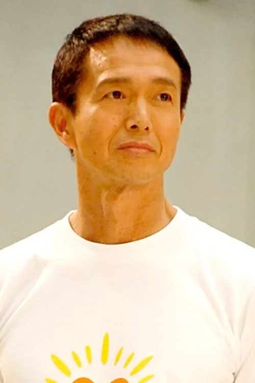 美木良介