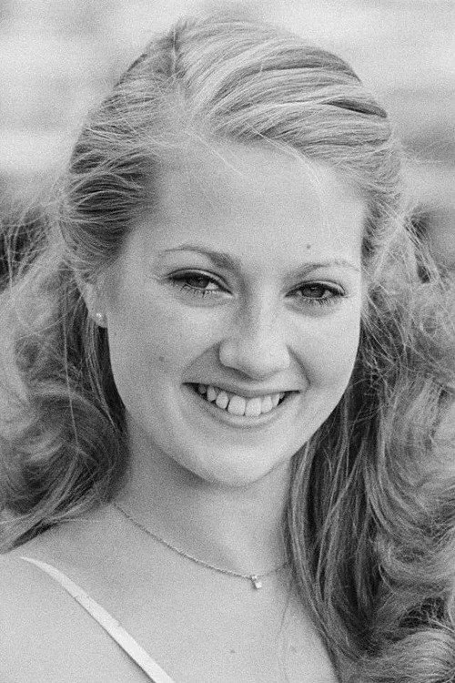 Tracey Childs
