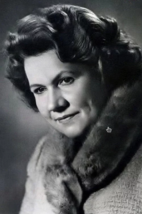 Нина Сазонова