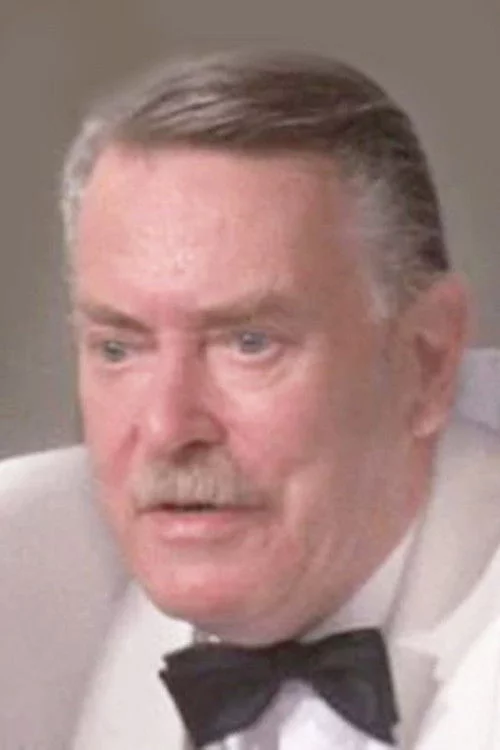 Stuart Saunders