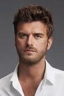 Kıvanç Tatlıtuğ