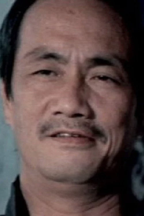 梁雄