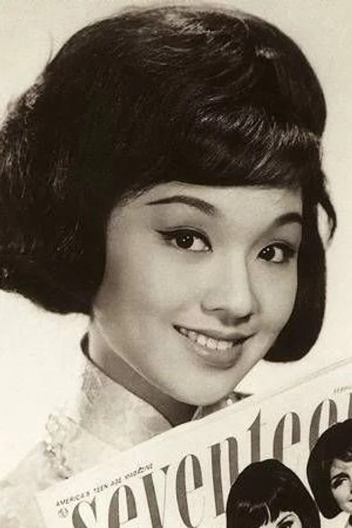 李菁