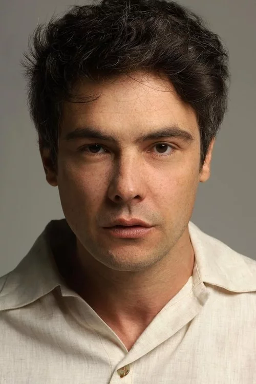 Sérgio Guizé