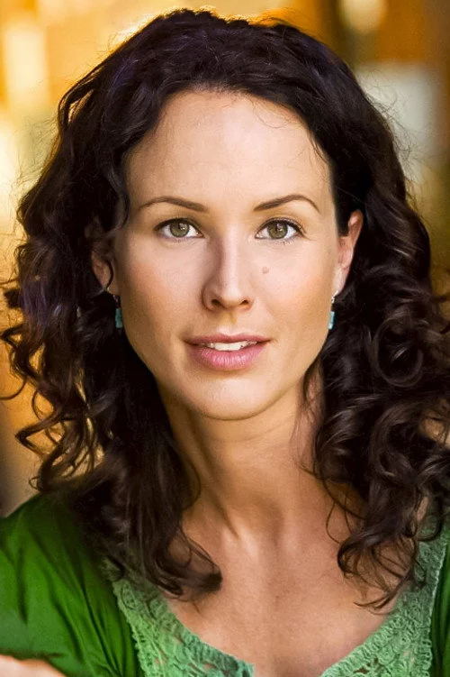 Angela Shelton