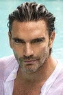 Julián Gil