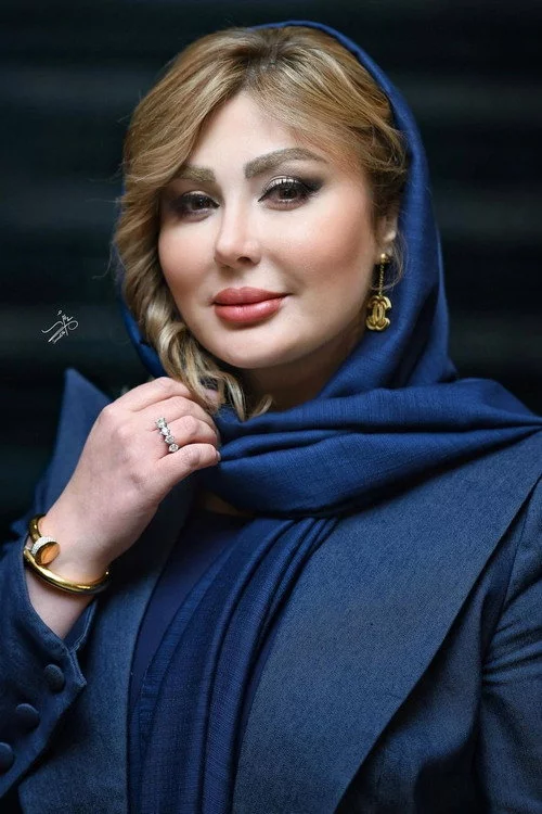 نیوشا ضیغمی