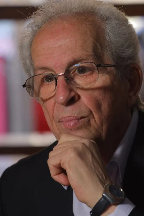 Luis Zamora