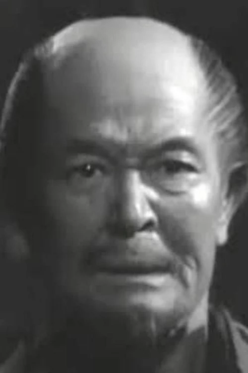 春路謙作
