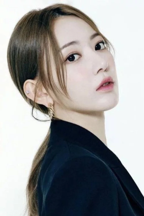 宮脇咲良