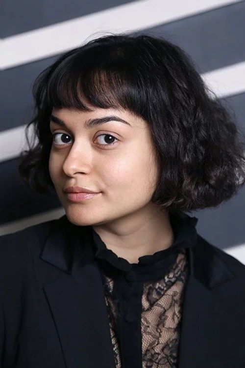Rona Suari