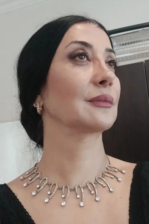 İlqarə Tosova