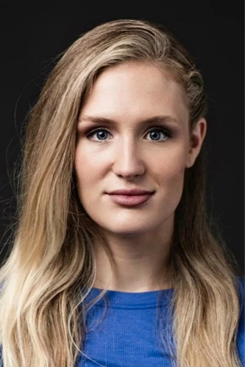 Holly Dowell