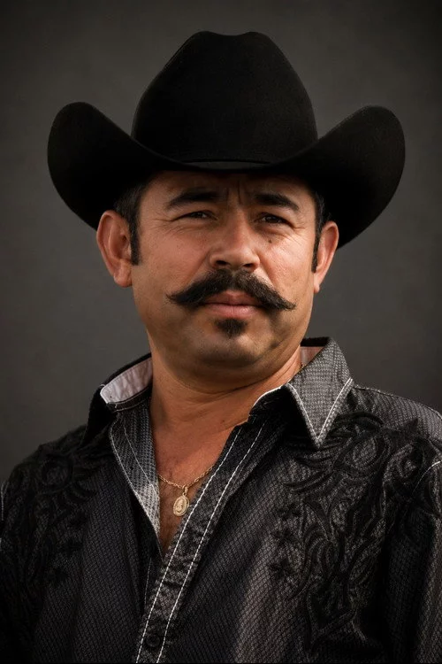 Chuy Valencia El Cotija
