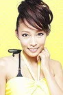 川村えな