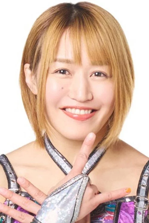 近藤朱里