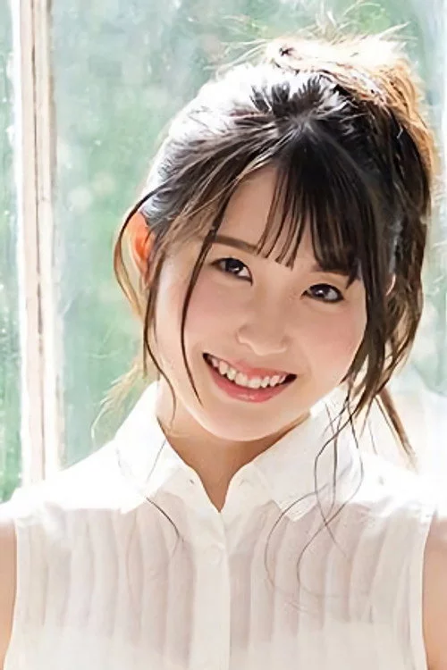 紺野 みいな
