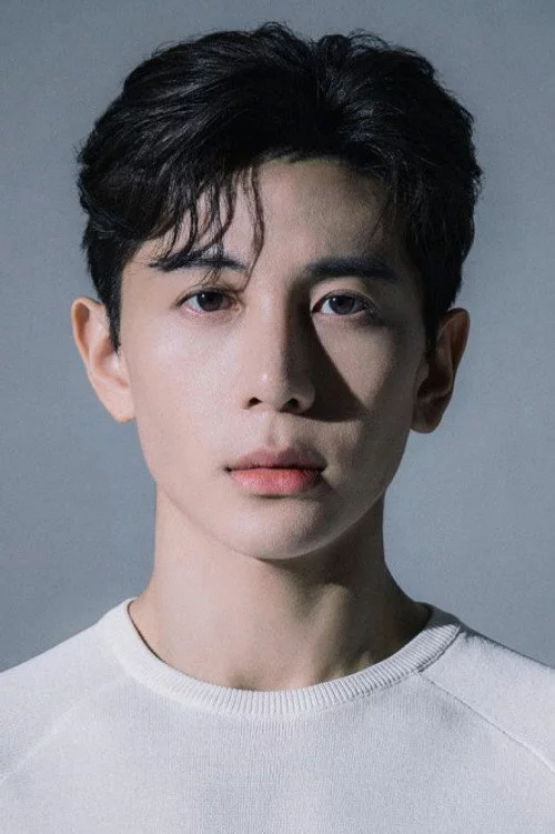 최영우