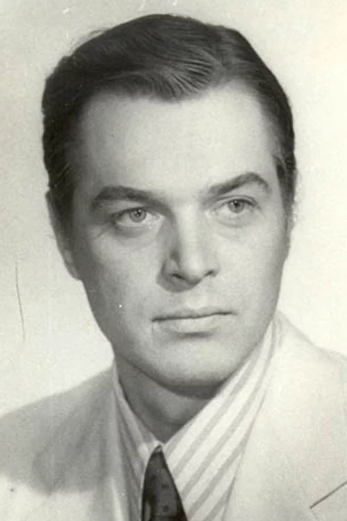 Александр Овчинников
