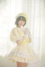 小山ひな