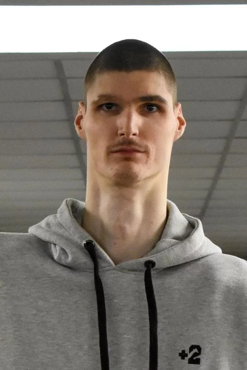 Роберт Боброцький