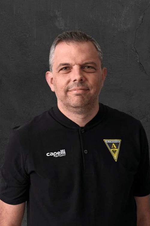 Lutz Van Hasselt