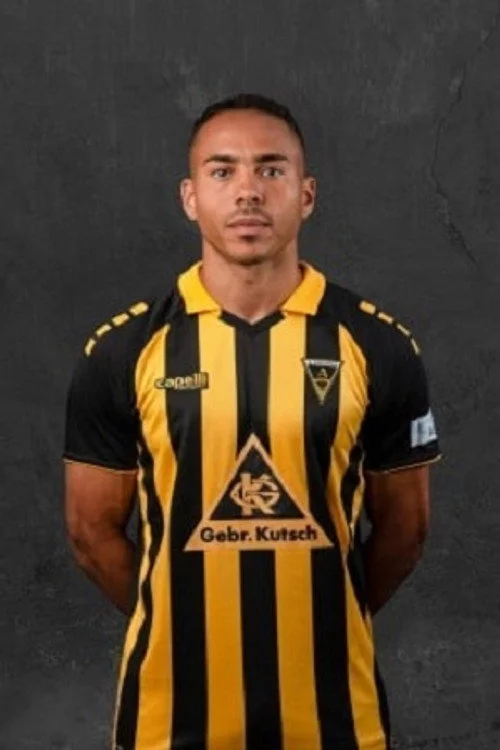 Robin Afamefuna