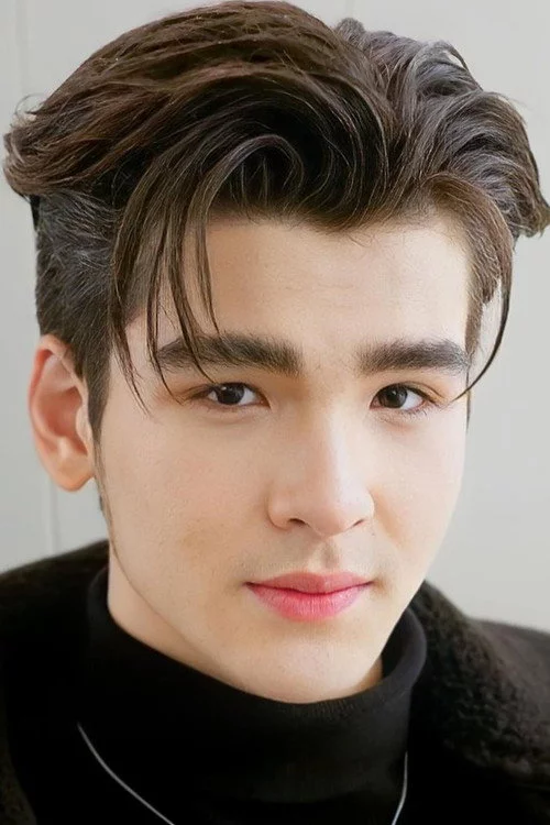 ทาฆิ อ่องลออ