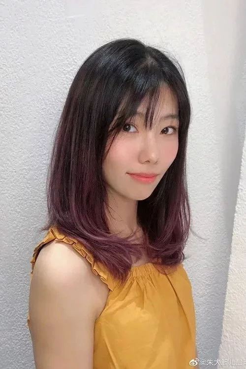 朱婧