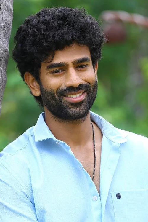 Mukesh Ravi