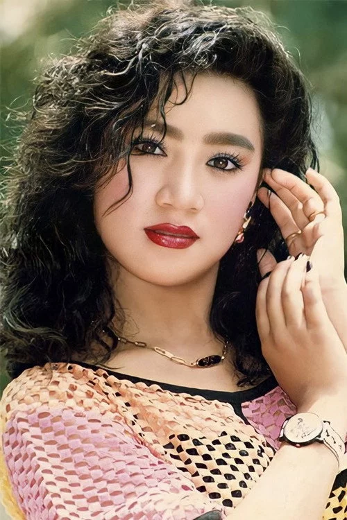 Y Phụng