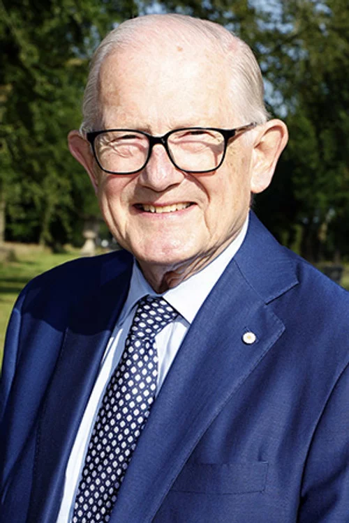 Pieter van Vollenhoven