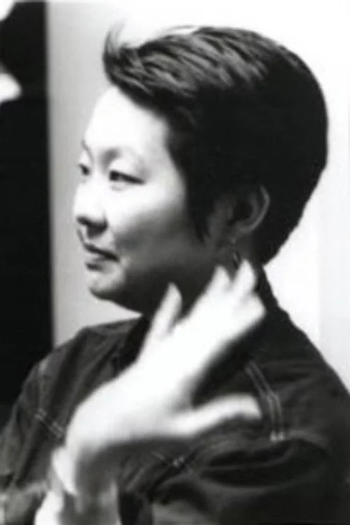 Helen Lee