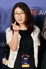 飯塚晴子