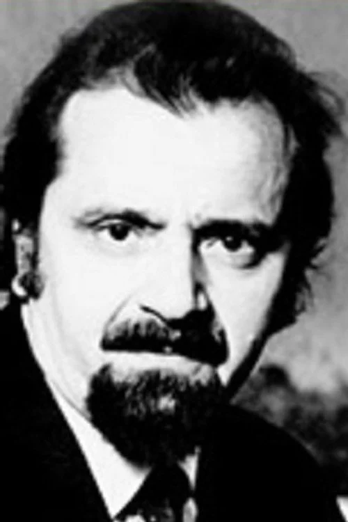 Владимир Комаров