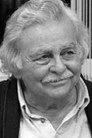Искандер Хамраев