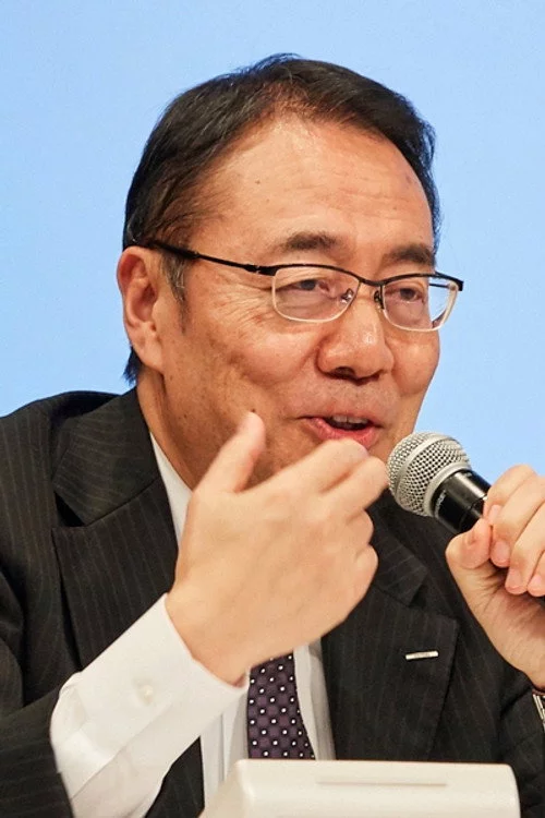高田佳夫
