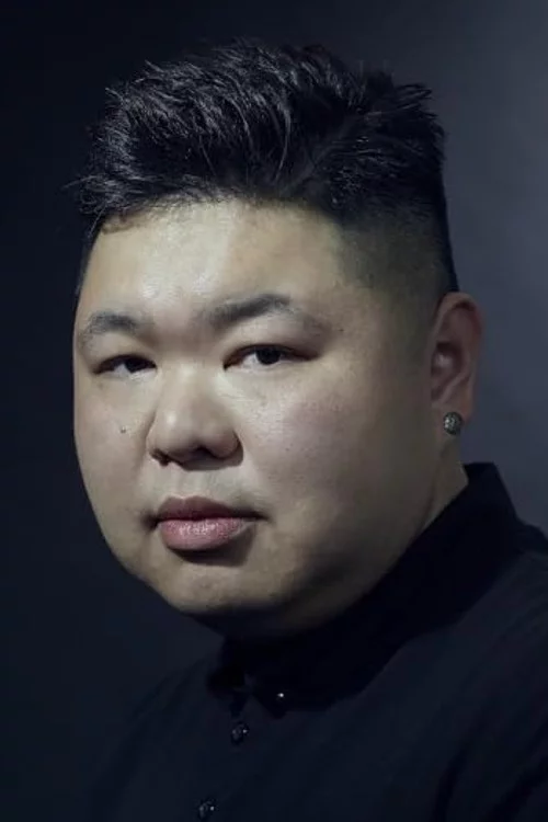 李卓斌