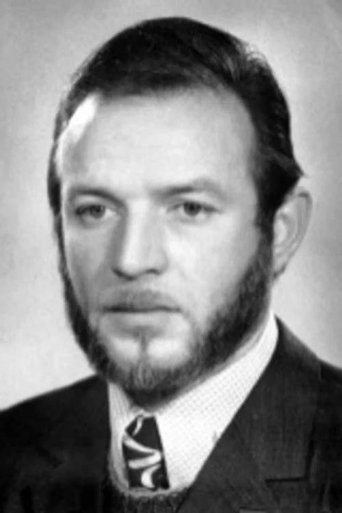 Павел Петров
