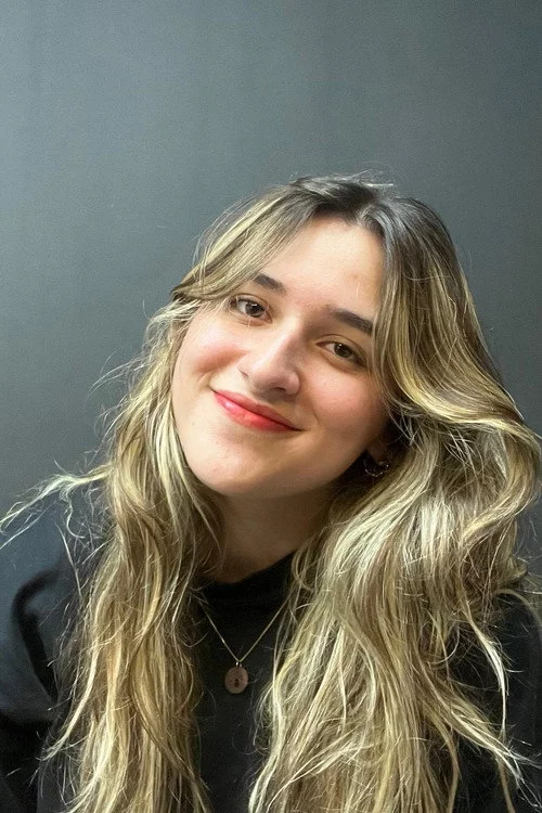 Ana Rezende