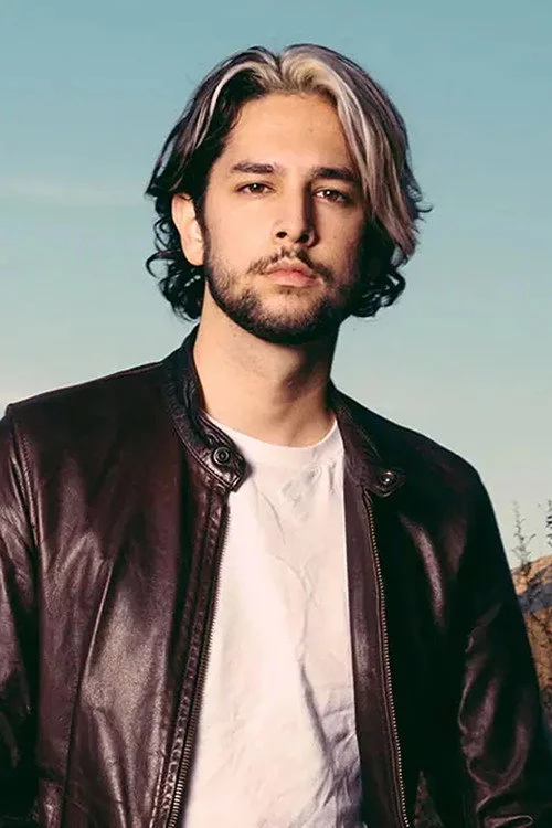 Luis Caraza