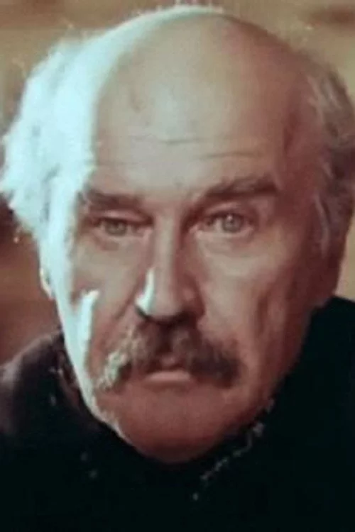 Леонид Карнеев
