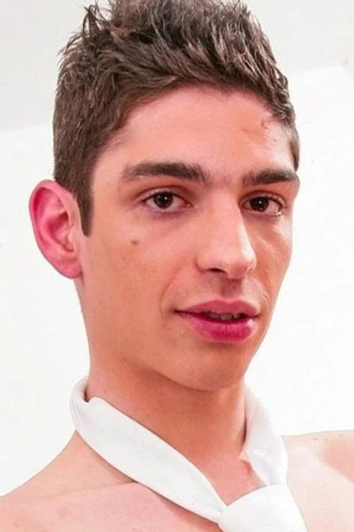 Falco White