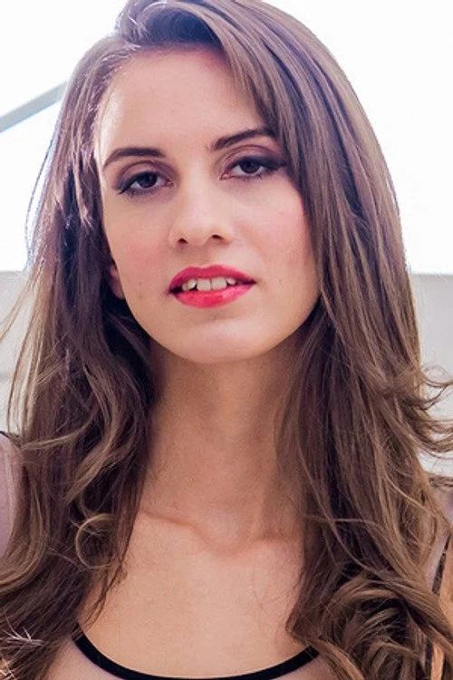 Lili Charmelle